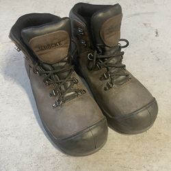 Two Pair Women’s Safety Toe Shoes