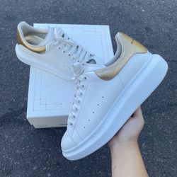 Alexander McQueen Oversized Men’s Shoe White And Gold 