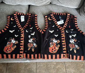 Disney fits a size women Medium