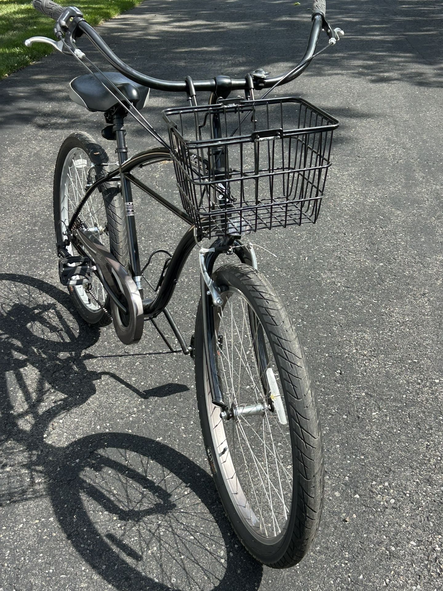 Nice Beach Cruiser bike w/basket for sale in 19707