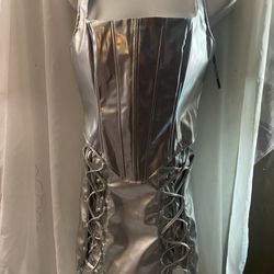 Fashion Nova 2-Piece Silver Sleeveless Top and Short Skirt