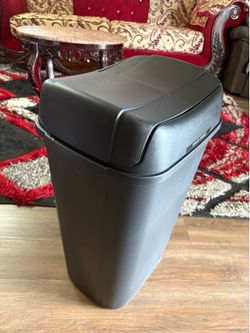 Trash bin