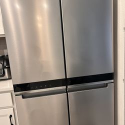 Whirlpool Brand New Refrigerator 