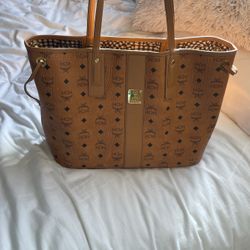 MCM Authentic Tote 