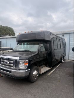 2016 Ford E-450