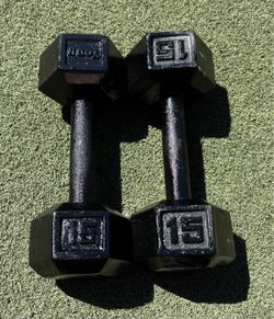 (2) 15lb hexagon dumbbell weights