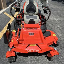 BRAND NEW Ariens IKON XD 52-in 23hp Kawasaki Engine FR691V Lawn Mower #915267