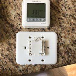 Honeywell Home Pro Series Thermostat 
