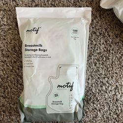 Motif milk storage bags
