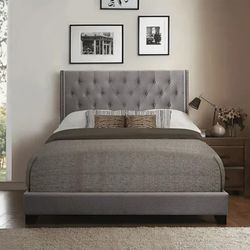 Beautiful tufted queen beds with wings and nailheads (New In A Box)
