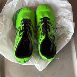 Soccer Ball Shoes Size 5.5