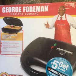 New Waffle Iron   In Box 