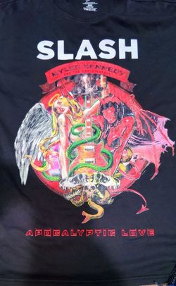 The Slash Apocalyptic Love size M  Men's T-Shirt is a heavy metal music merch item featuring a Crew Neck and made from 100% cotton fabric. This graphi