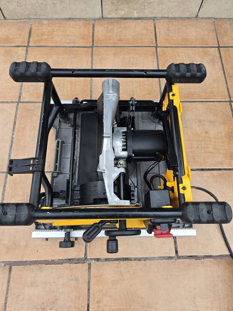 Dewalt Table Saw
