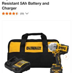 *2 OIL RESISTANT BATTERIES BAG AND CHARGER