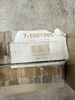 LED Light Bar 20” New