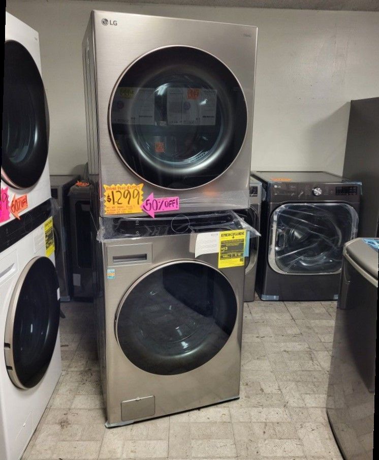 LG ThinQ WashTower Single Unit Front Load Washer 4.5 Cubic Feet Dryer 7.4 Cubic Feet