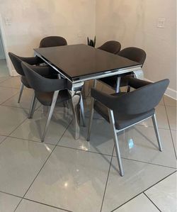 7PC DINNING SET PICK UP TODAY
