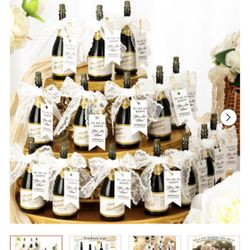 New In Box 20 Mini Champagne Bottles With Bubbles, Lace, Tags $20.00