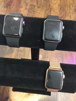 Apple Watch Series 3 With Charger And 30 Days Warranty