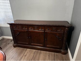 Ashley North Shore Dining Room Buffet