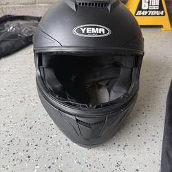 Yema motorcycle helmet XXL