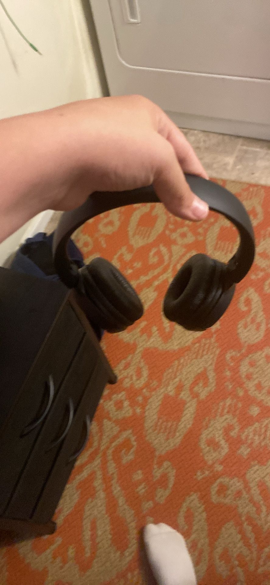 JBL headphones battery life 52 hours