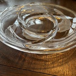 Mikasa Round Crystal Chip & Dip / Divided Serving Tray