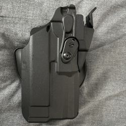 SAFARILAND HOLSTER 