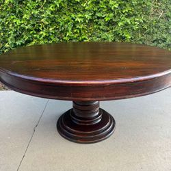Mahogany 60' Round Dining Table