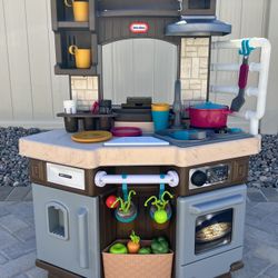 Little Tikes Kitchen