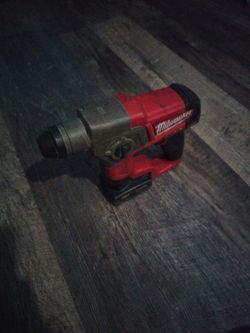 Milwaukee M12 Rotary Drill 