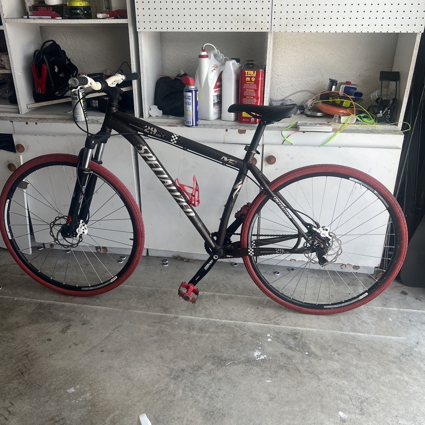 Specialized 29 Inch Rock Hoper Expert