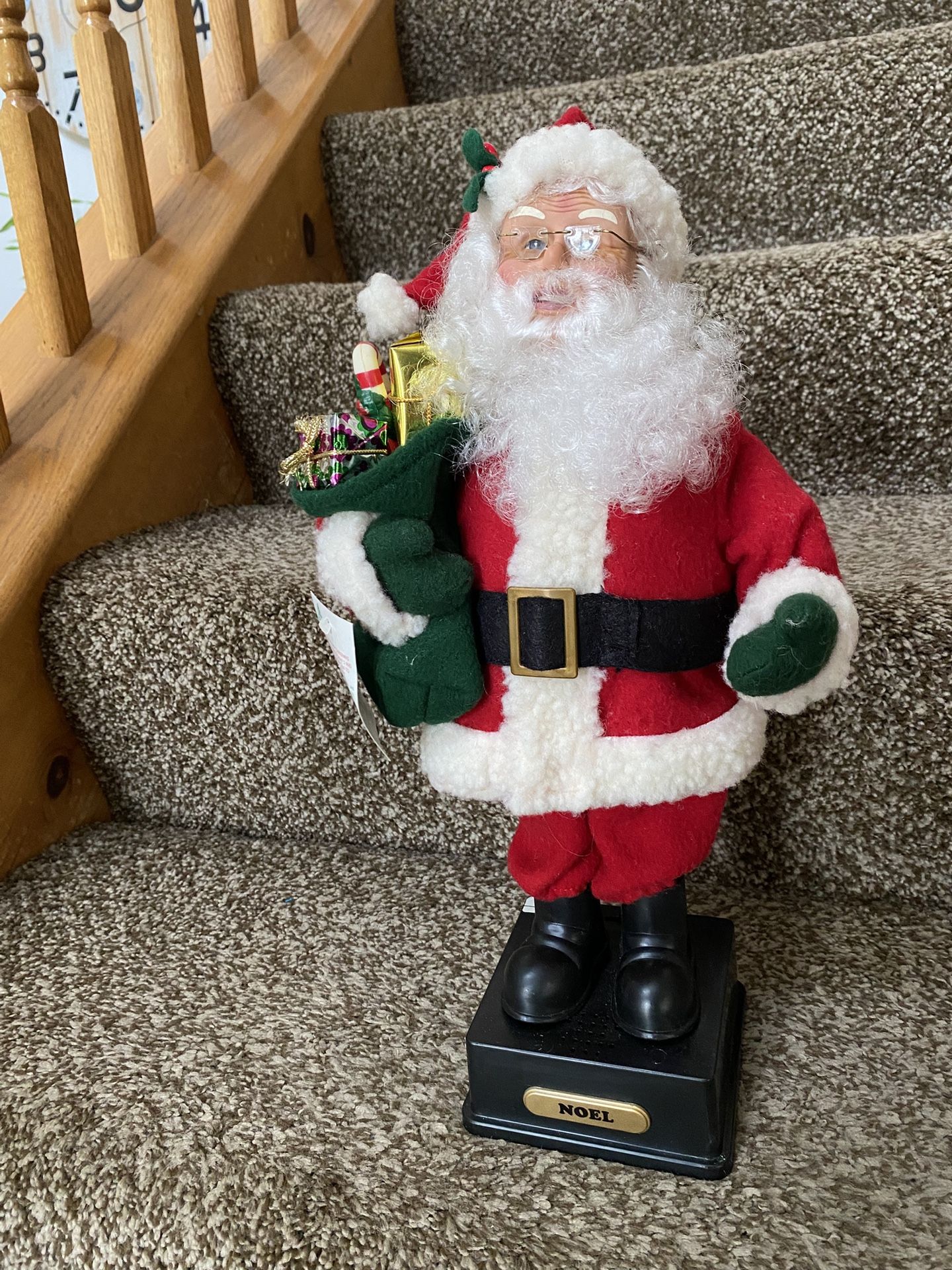 Santa Statue