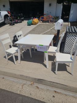 Table and 4 chairs FREE