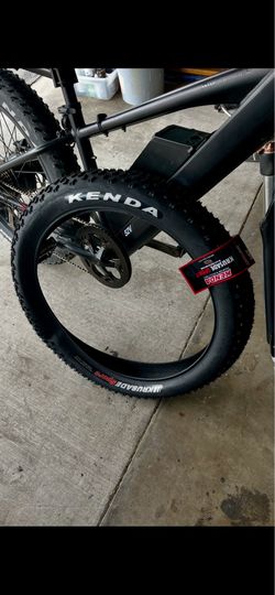 Kenda 26x 4 Fat Tire