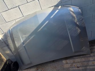 Chevy Tahoe Hood, Fender, Headlight & Fog Lights