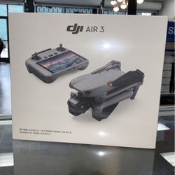DJI Air 3 Camera Drone W/RC 2 Remote Flymore Combo.