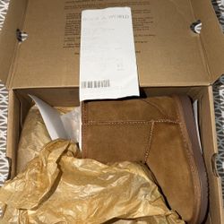Ugg Boot 9C 