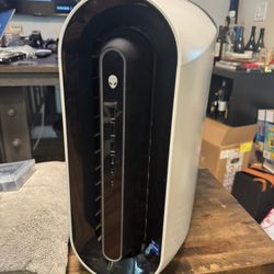 Alienware R12 Case and Cooler - Parts Only