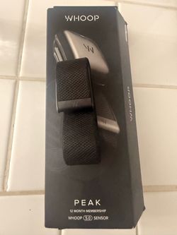 WHOOP 5.0 Peak Fitness Tracker
