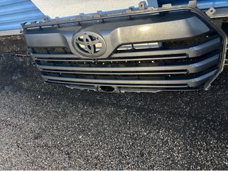 Grey Grill for a toyota tundra 2022 2026