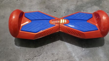 Hoverboard in great conditions, no charger.