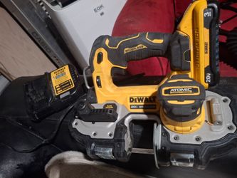Dewalt cordless bandsaw with battery and charger