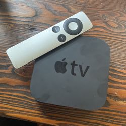 APPLE-TV W/ Remote And Chords 