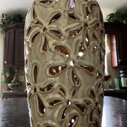 Solar Lighted Vase