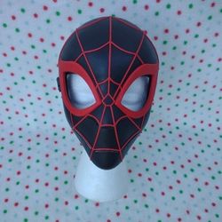 Marvel Hasbro 2018 Spiderman Miles Morales Play Costume Mask
