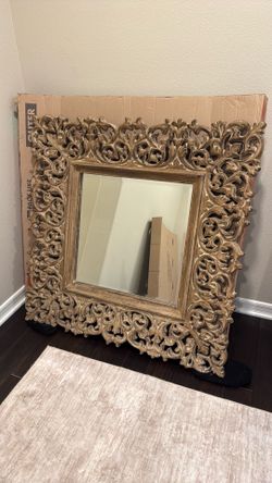 Mirror- Decorative 44.5 x 44.5 like new