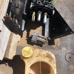 Mercruiser Power Trim Pump Needs Repair 