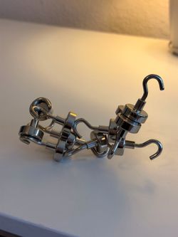11 Hook Magnets - Hold 5lbs each